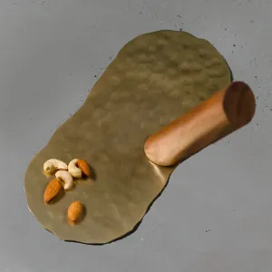 Elan Khurpa Brass Serving Platter (Golden)