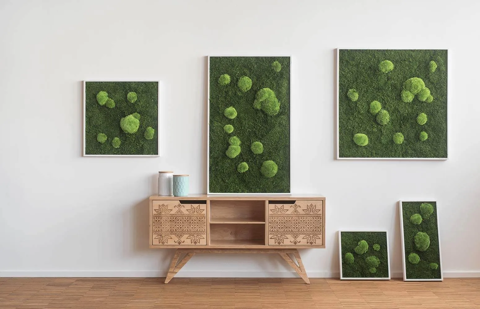 Forest Square Moss Wall Art (55cm)