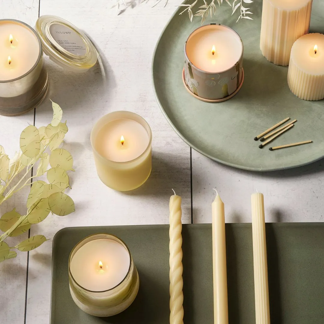 Isla Lily Medium Fragranced Pillar Candle